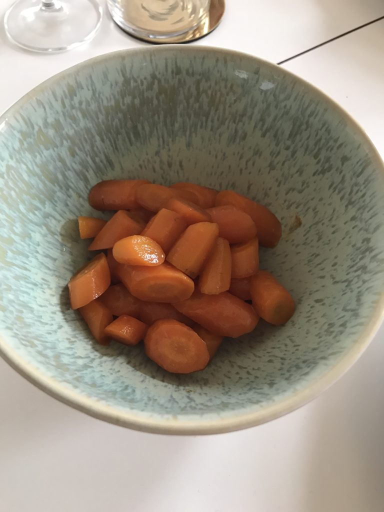 Karotten nach dem Rezept in "Das Glück der einfachen Küche"